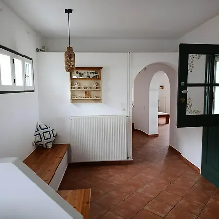 Ioanna Villa *